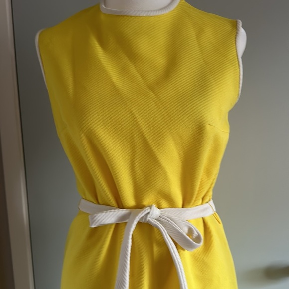 Medium vintage dress - Picture 2 of 4